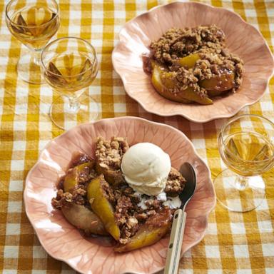 PHOTO: Photo of John Kannell's pear and buttered rum crisps from his cookbook, "Preppy Kitchen Everyday Baking: Because It's Always Time for Dessert." 