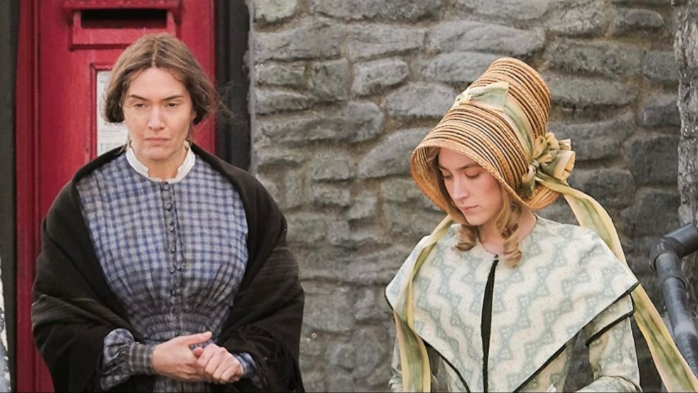 PHOTO: Kate Winslet and Saoirse Ronan in "Ammonite."