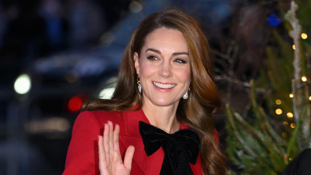 PHOTO: Catherine, Princess of Wales attends the 'Together At Christmas' Carol Service at Westminster Abbey in London, Dec. 06, 2024.