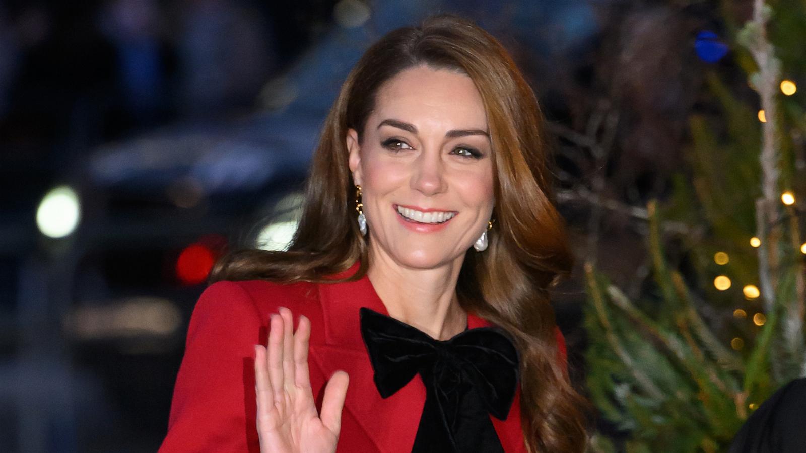 PHOTO: Catherine, Princess of Wales attends the 'Together At Christmas' Carol Service at Westminster Abbey in London, Dec. 06, 2024.