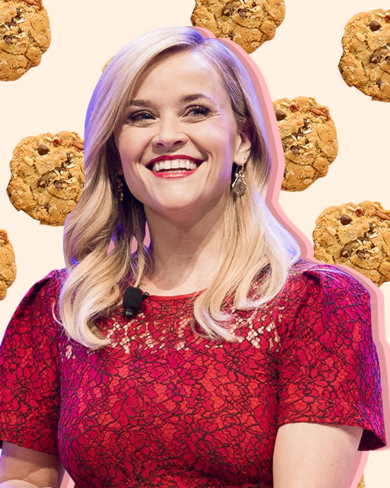 PHOTO: 25 Days Of Christmas Reese Witherspoon