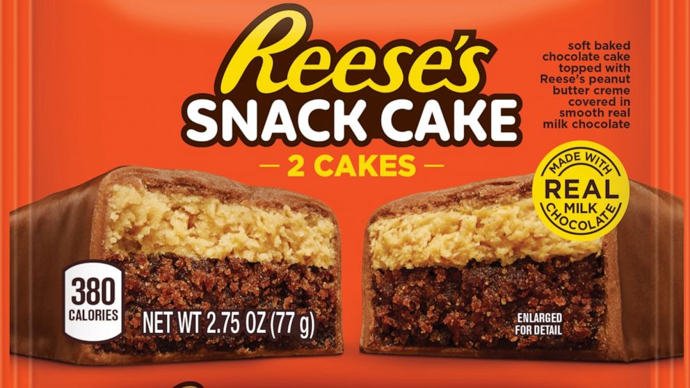 PHOTO: New Reese's snack cake will hit shelves in December 2020.