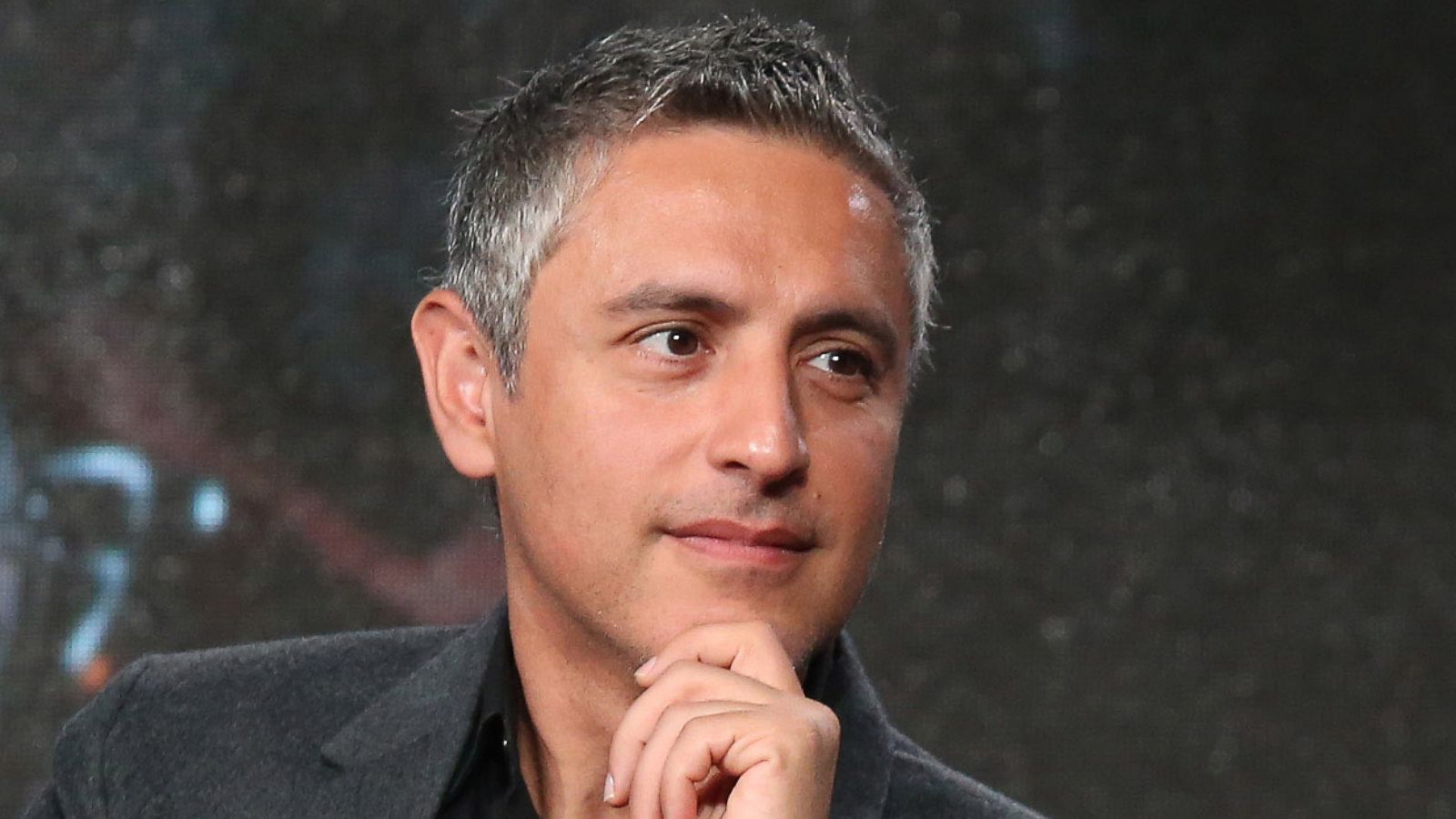 PHOTO: Reza Aslan participates in a panel, Jan. 5, 2016 in Pasadena, Calif.