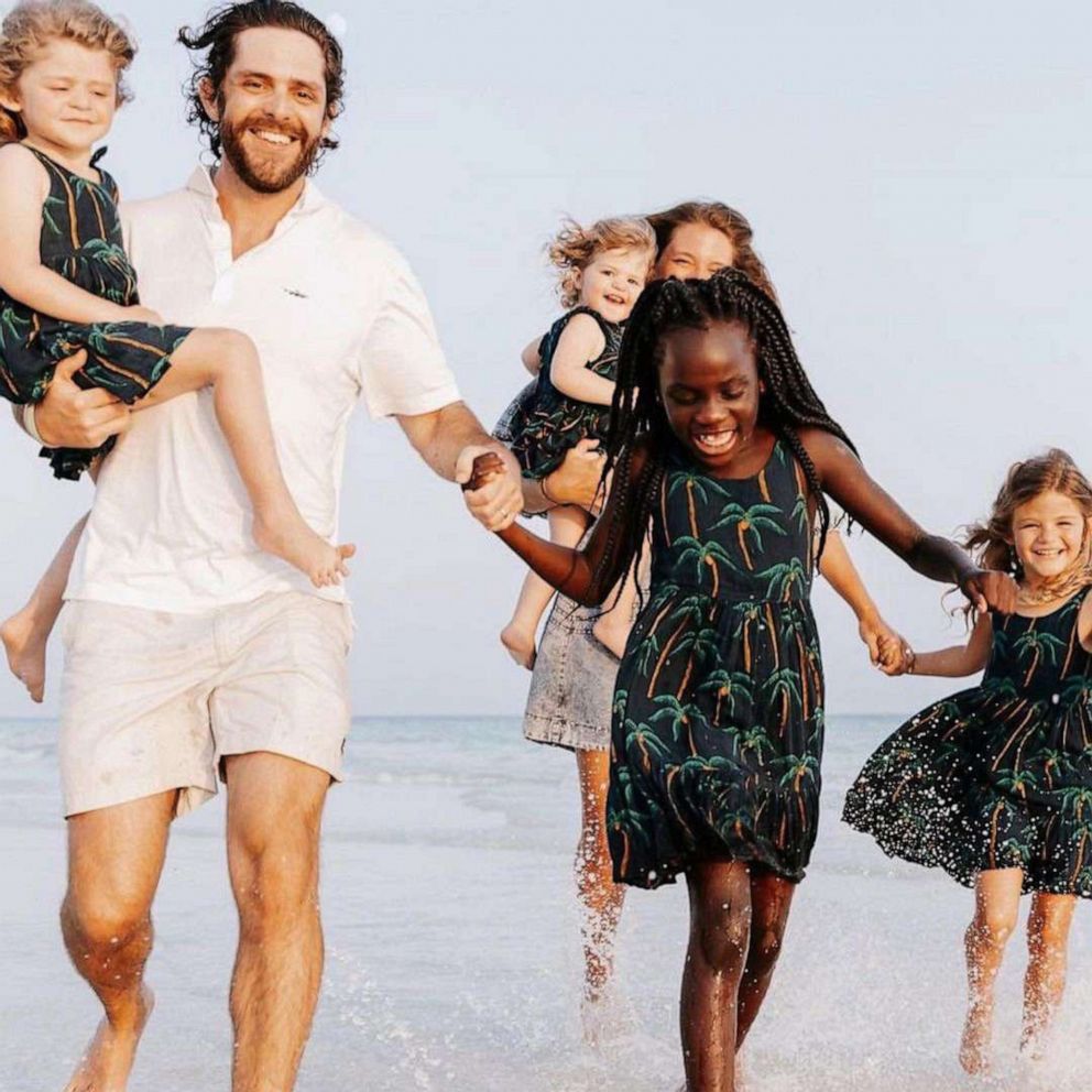 Thomas Rhett Akins shares summer album with sweet family photos Good