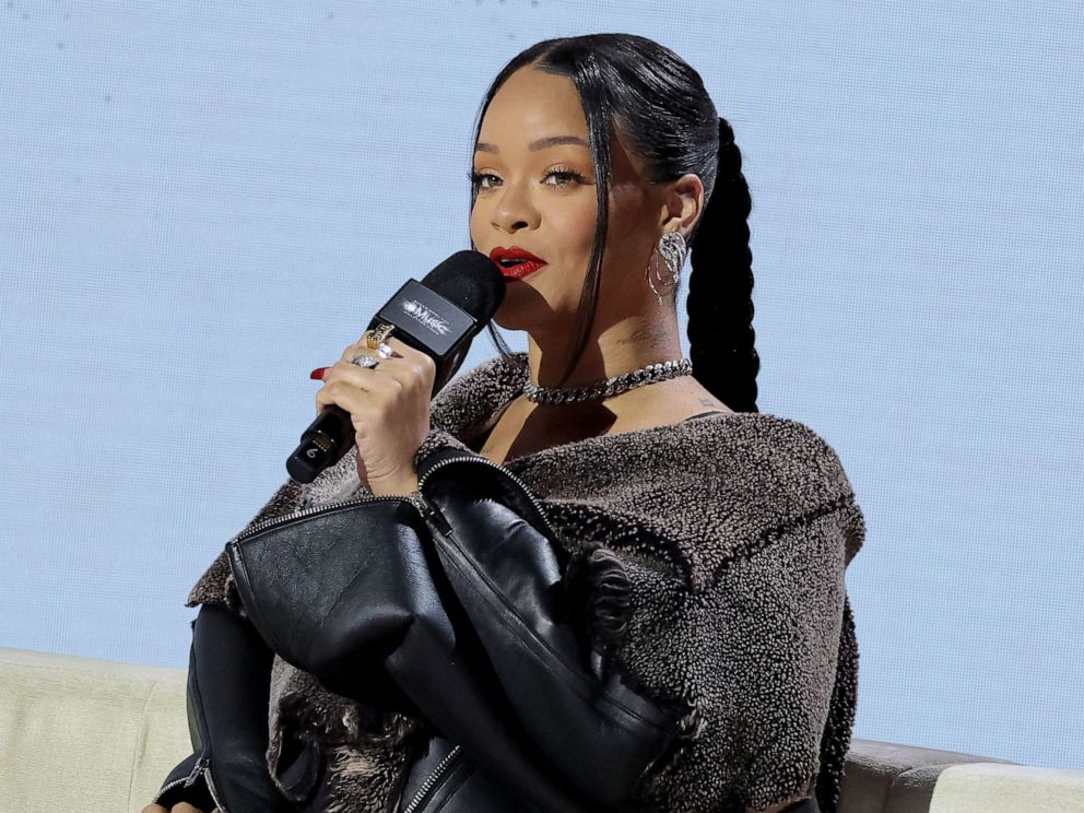 Rihanna's Super Bowl halftime show press conference: Date, time, how to watch  online - AS USA