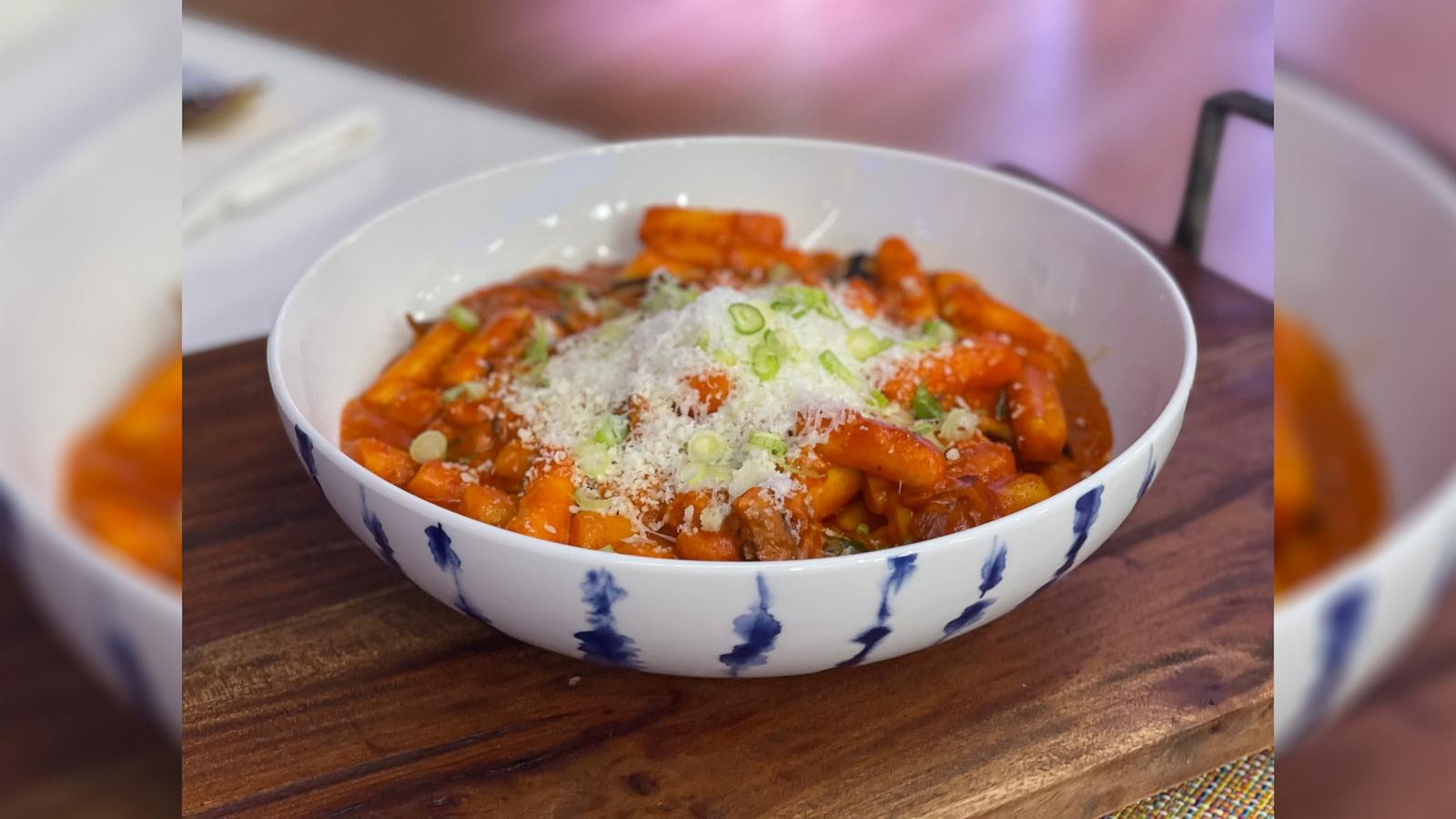 PHOTO: Chef Danny Lee drops by to make a popular Korean dish, rosé tteokbokki.