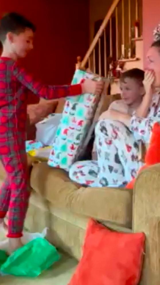 VIDEO: Mom receives thoughtful gift from 8-year-old son