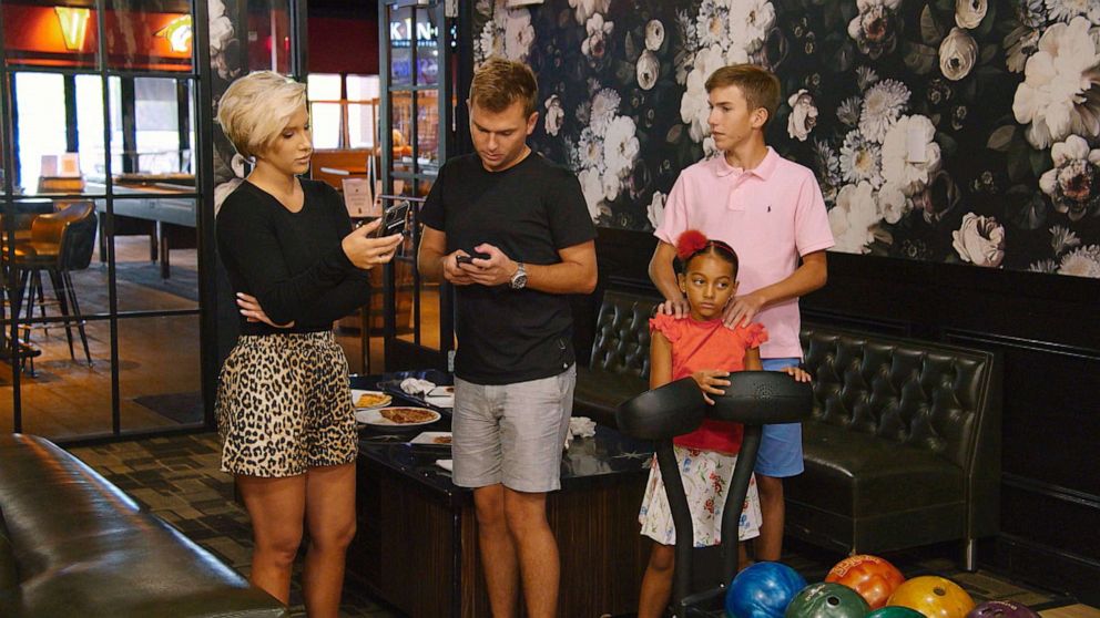 PHOTO: Pictured in this screengrab: (l-r) Savannah Chrisley, Chase Chrisley, Chloe Chrisley, Grayson Chrisley in the show Chrisley Knows Best.