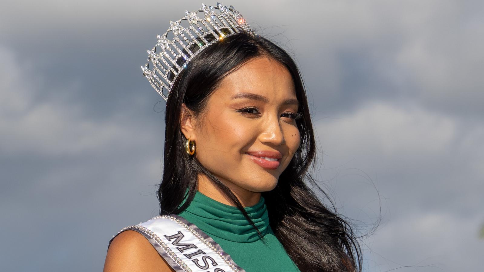 PHOTO: Miss Hawaii USA 2023, Savannah Gankiewicz attends the final round of the Sony Open golf tournament in Honolulu, Hawaii, Jan. 14, 2024.