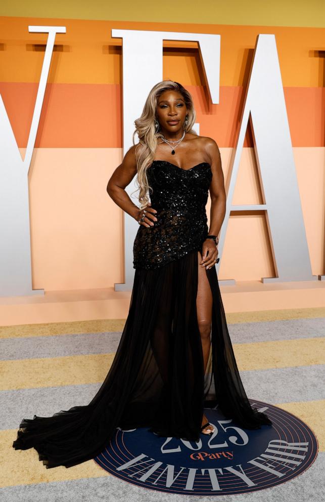 PHOTO: Serena Williams arrives at the Vanity Fair Oscar Party, Mar. 2, 2025, in Beverly Hills, Calif.