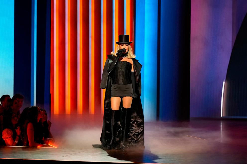 PHOTO: Shania Twain hosts the 2024 People's Choice Country Awards at Grand Ole Opry House in Nashville, Tenn., Sept. 26, 2024.