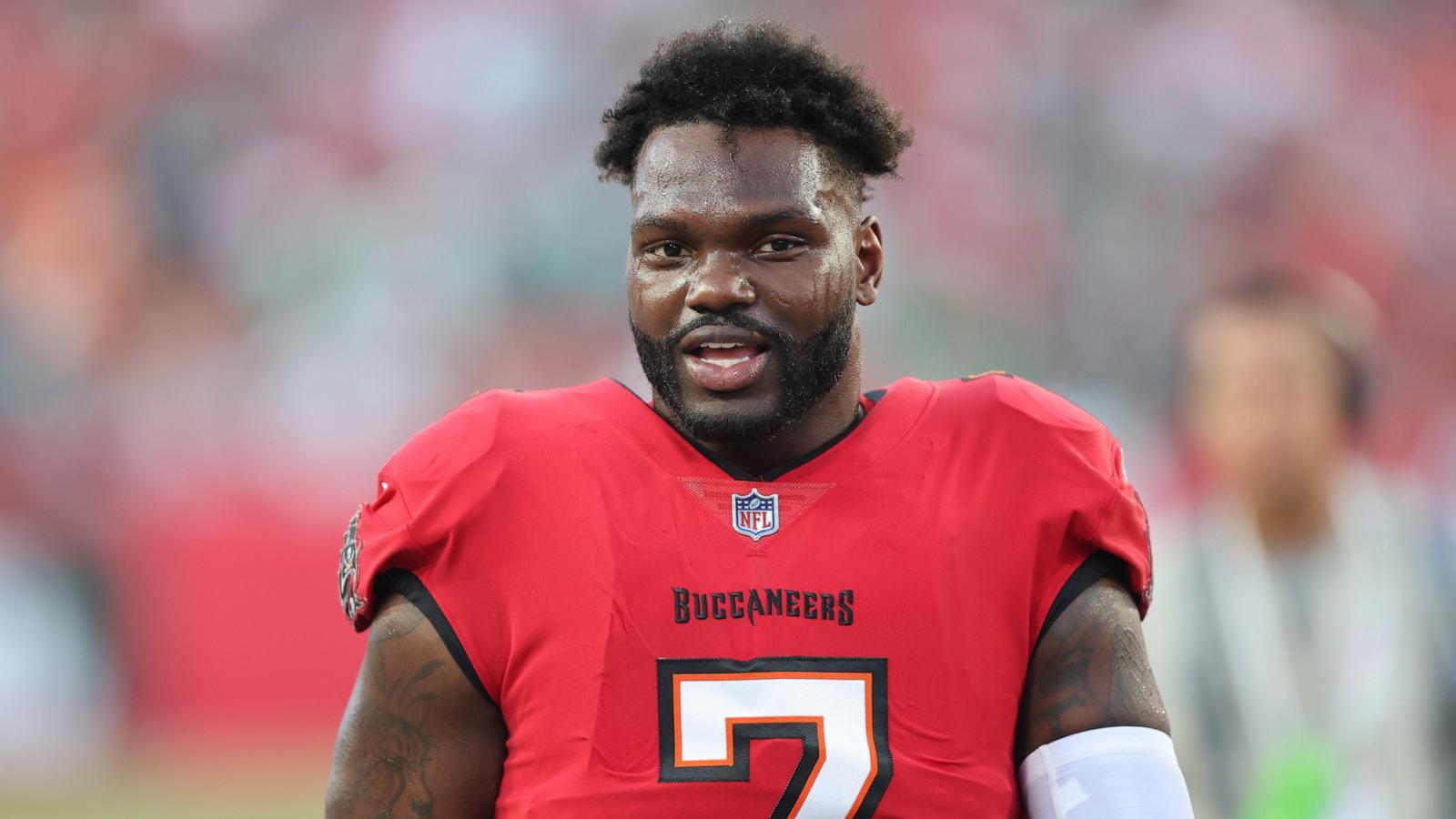 PHOTO: Shaquil Barrett of the Tampa Bay Buccaneers returns to the locker room after warmups prior to a game against the Philadelphia Eagles at Raymond James Stadium, Sept. 25, 2023, in Tampa, Fla.