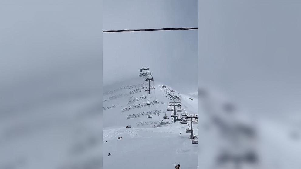 VIDEO: Ski lifts violently shake in powerful winds at Italian ski resort