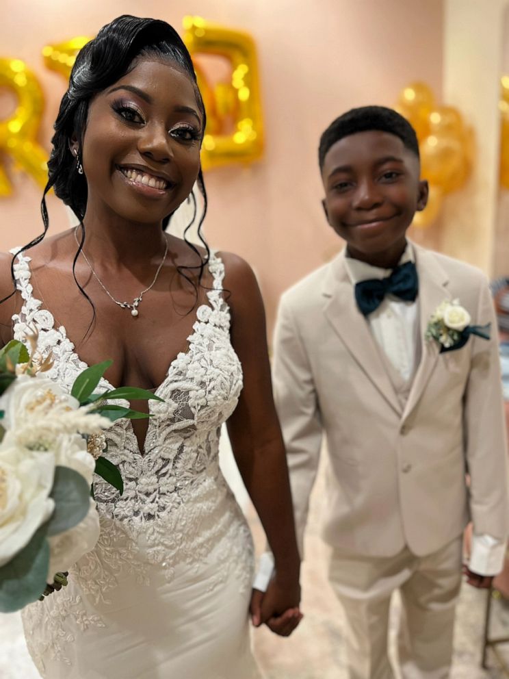 PHOTO: Sommer Jean and her son Mekhi smile for a photo before Jean's wedding.