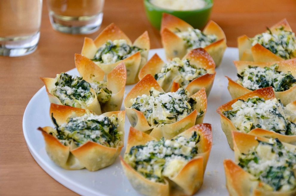 PHOTO: Individual spinach and artichoke dip wonton cups are a perfect handheld dish.