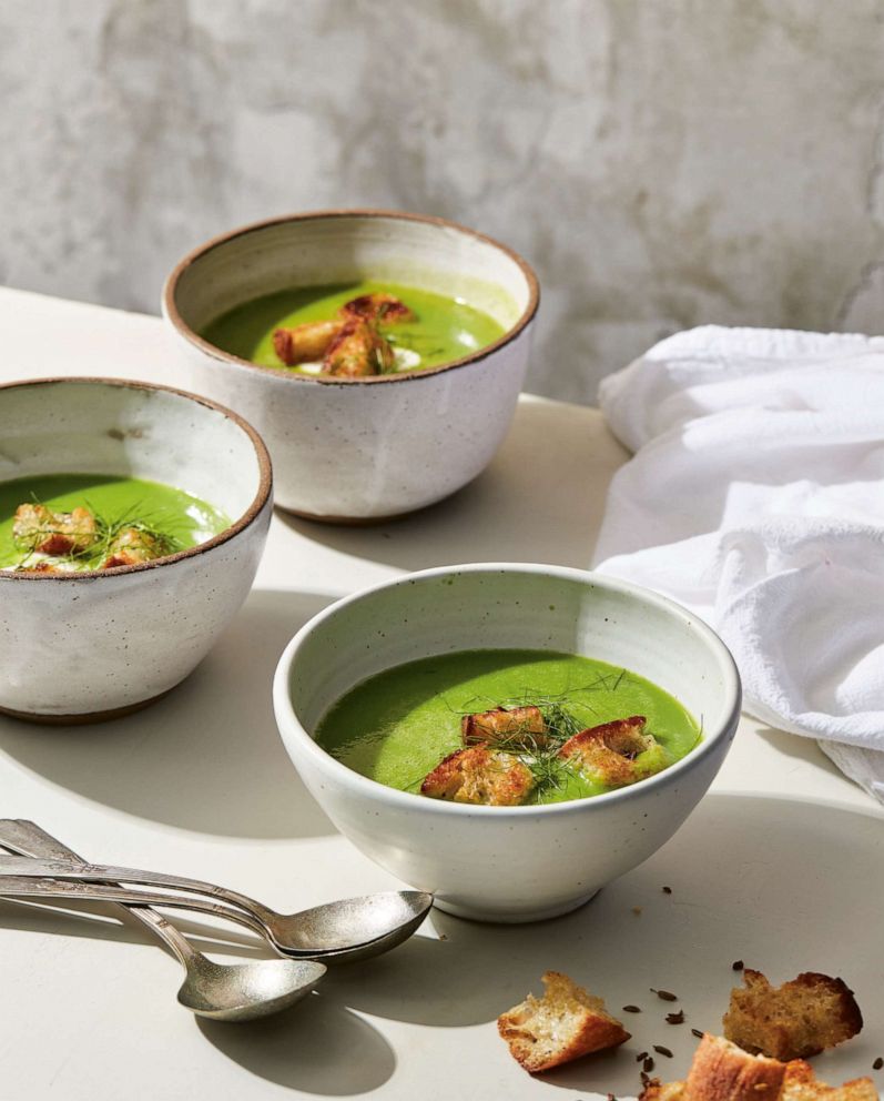 PHOTO: Quick broccoli and pea soup from "Instant Family Meals."