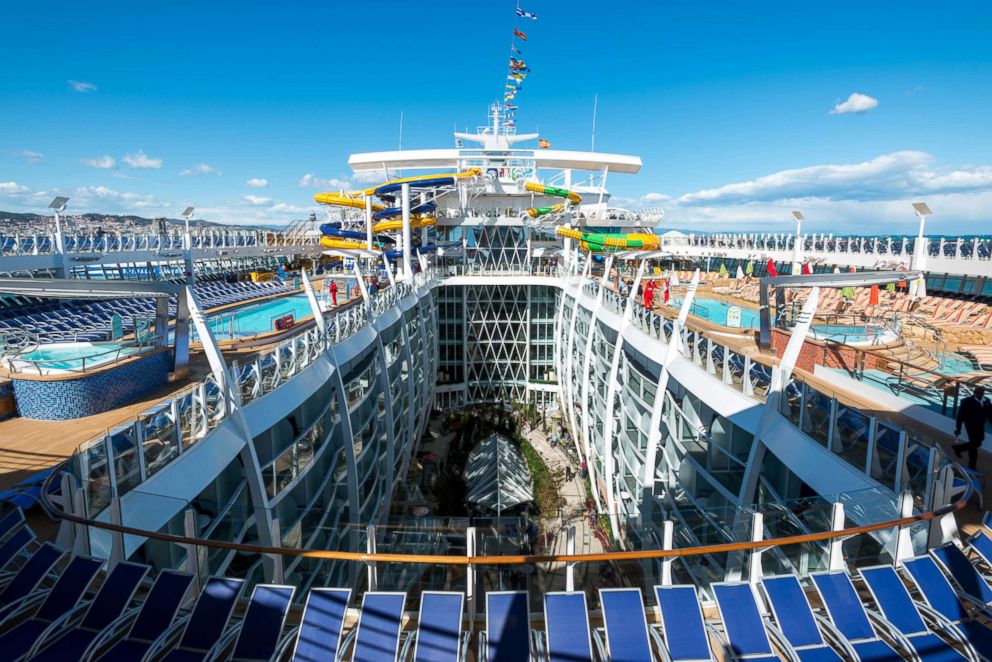 PHOTO: Symphony of the Seas. 