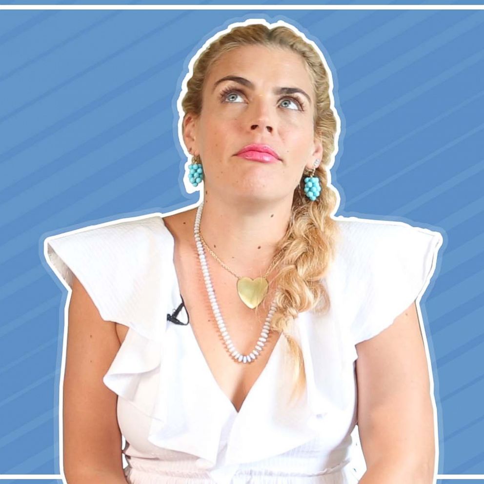 Busy Philipps Takes Full Advantage of Social Media—and Has No Shame About  It | Vanity Fair