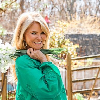 PHOTO: Christie Brinkley X HSN