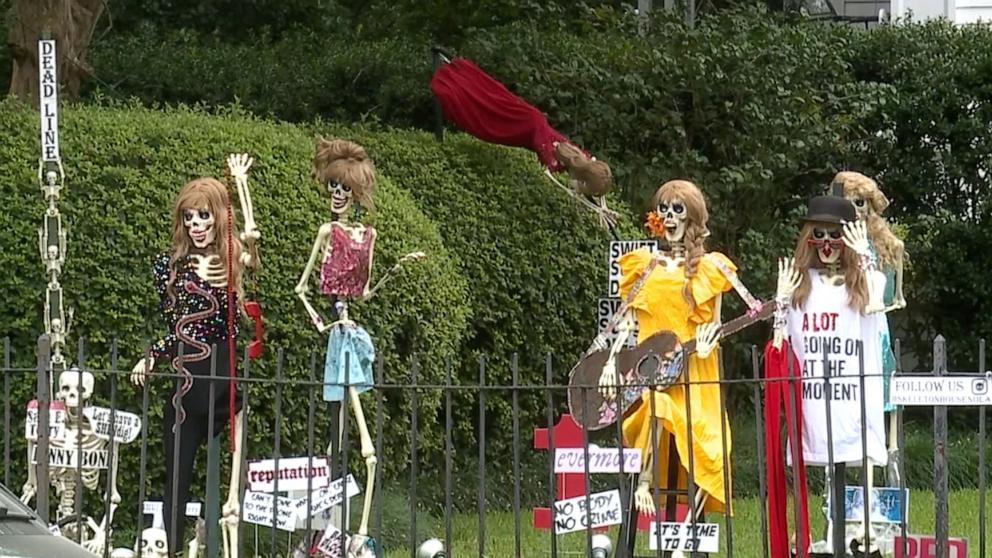 PHOTO: Louellen Berger decorated her New Orleans home with Taylor Swift-themed giant skeletons for Halloween.