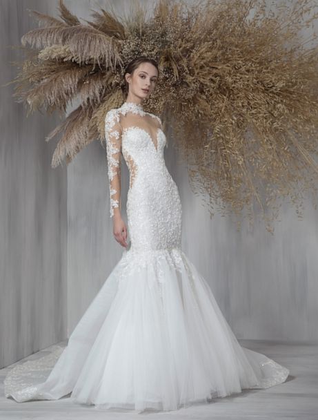 Wedding dress trends 2021: Experts discuss post-pandemic style and best  looks - Good Morning America