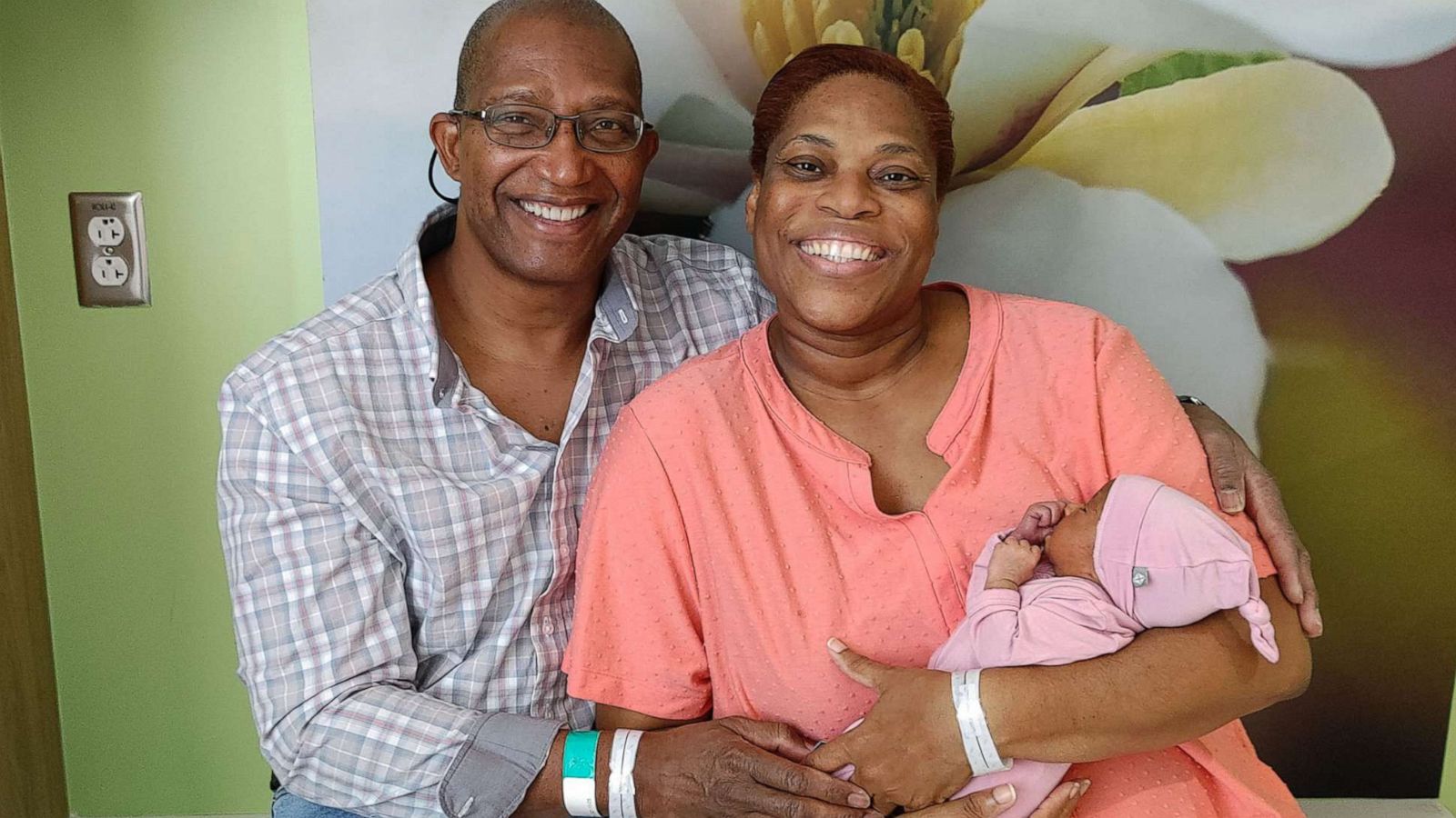 PHOTO: Tony and Susie Troxler pose with their newborn daughter, Lily.