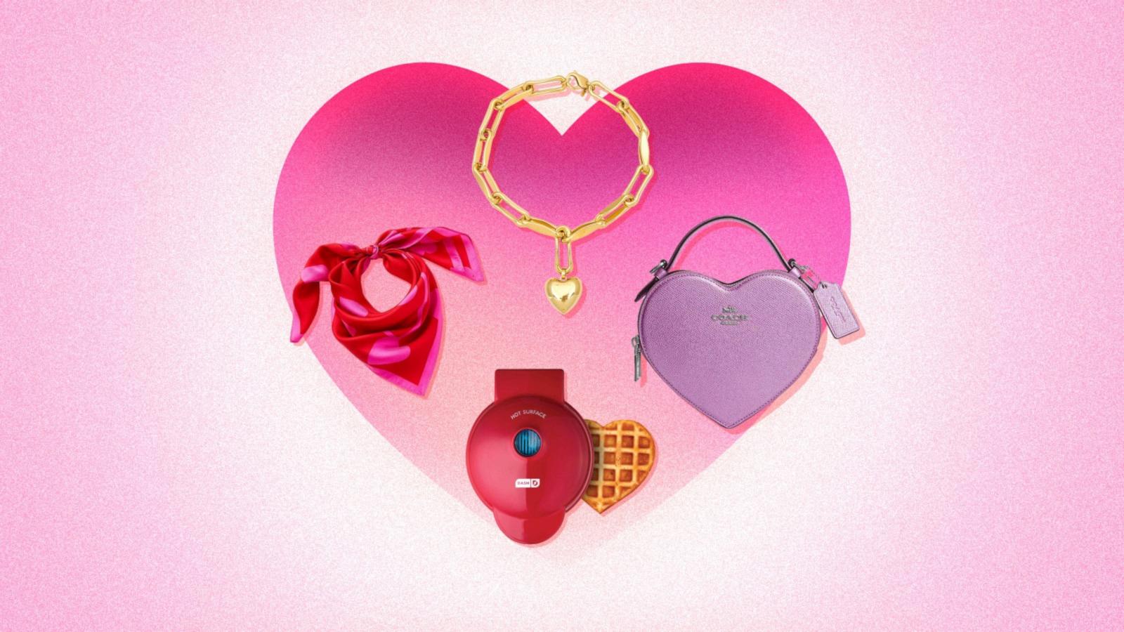 PHOTO: Shop Valentine's Day Necessities