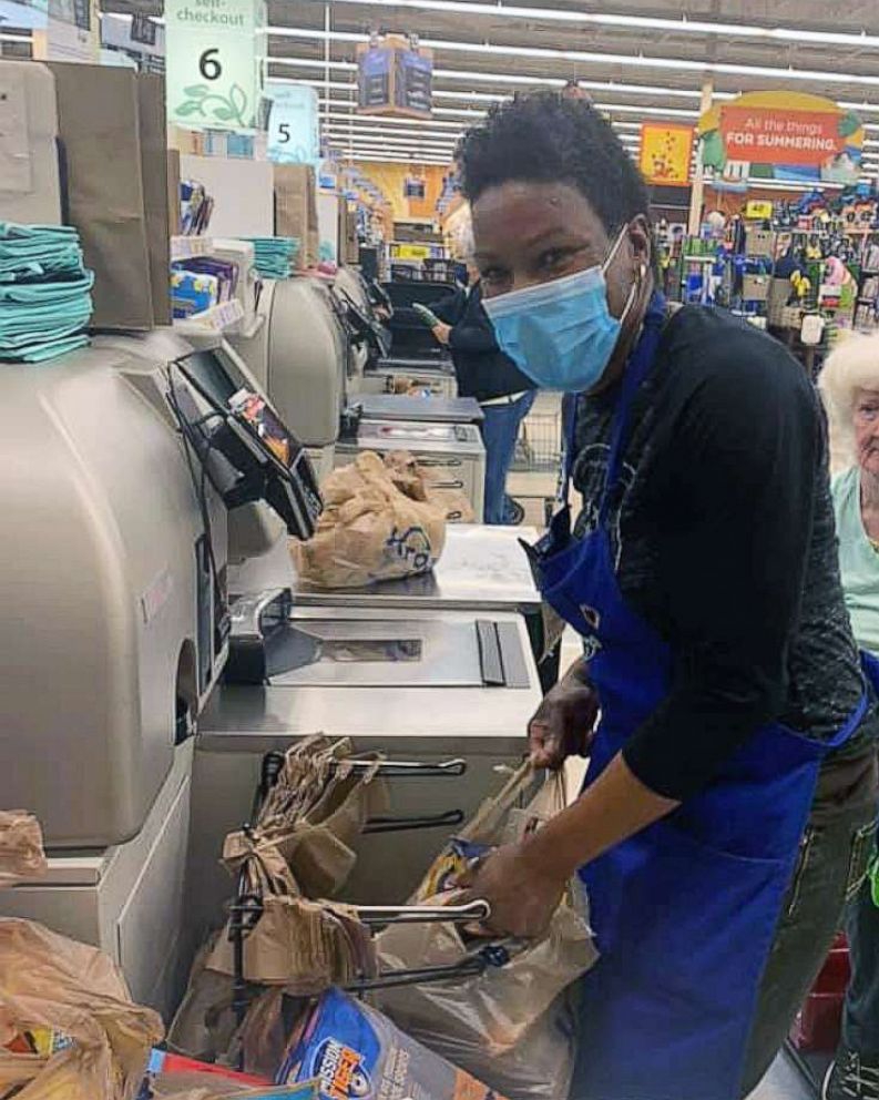 PHOTO: LaShenda Williams, who was once homeless and living out of her car, now works for a Kroger grocery store in Nashville, Tenn. 