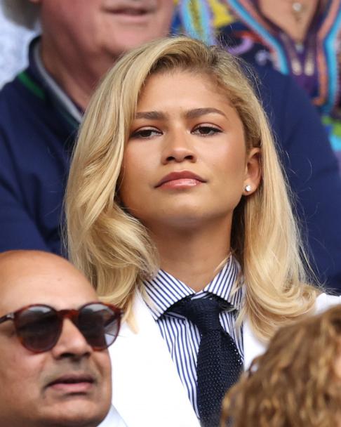 Zendaya suits up for Wimbledon in preppy style - Good Morning America