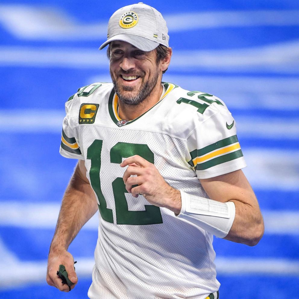 VIDEO: Aaron Rodgers can’t wait to be a dad
