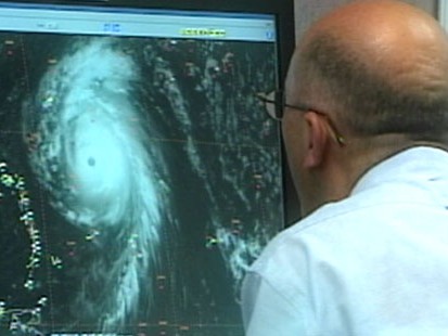 VIDEO: Forecasters try to predict when and where Hurricane Bill will make landfall.