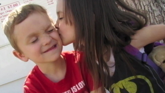 Kids First Kiss Goes Viral Video ABC News