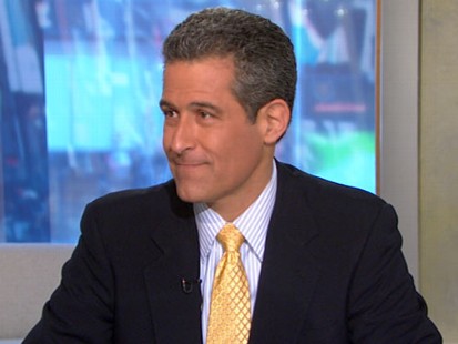 VIDEO: Dr. Richard Besser explains how to diagnose and treat strep throat.