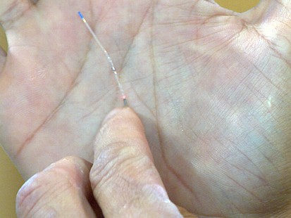 VIDEO: Tiny high-resolution camera can be inserted into a beating heart.