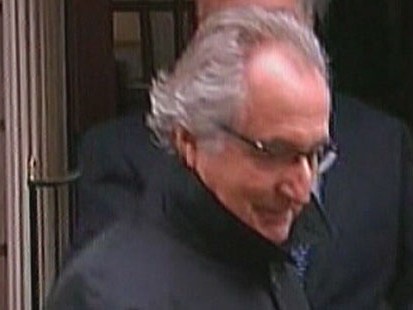 VIDEO: Hundreds of victims are expected at Bernie Madoffs sentencing hearing.