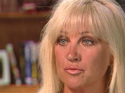 VIDEO: The bitter divorce battle between Linda and "Hulk" Hogan comes to an end.