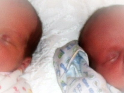 VIDEO: Surrogate and adoptive parents fight over newborn twins Ethan and Bridget.