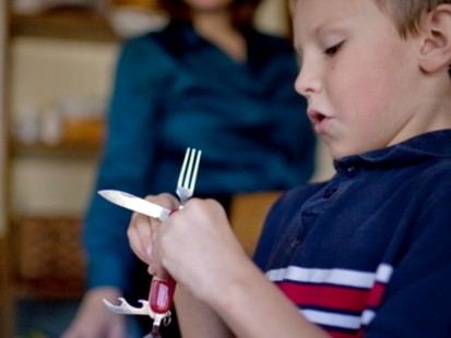 VIDEO: 6-year-old Cub Scout was suspended for bringing a camping utensil to school.