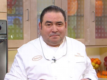 VIDEO: Emeril Lagasse has great recipes to add to your familys Thanksgiving meal.