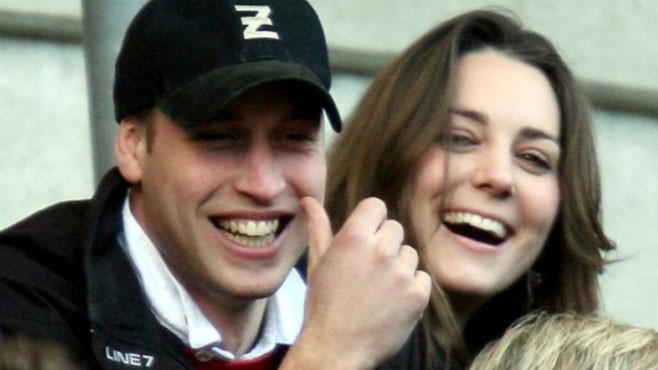 Prince William Proposes To Kate Middleton With Princess Diana S Engagement Ring Abc News