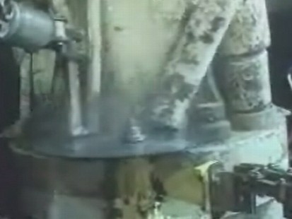 VIDEO: Latest plan will temporarily increase the flow of gushing oil before capping it.