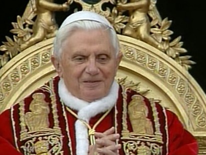 VIDEO: An Italian Swiss national lunged at the pope during mass.