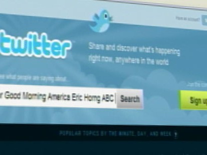 VIDEO: Chicago real estate company sues woman who left negative comment on Twitter.