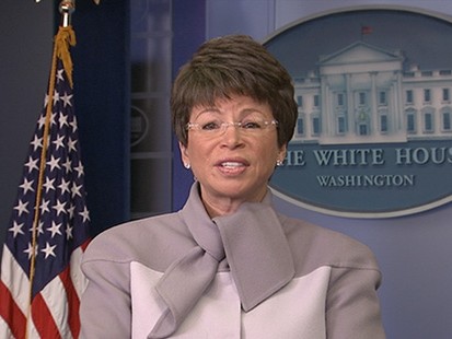 VIDEO: White House Reacts to Robertson Statement