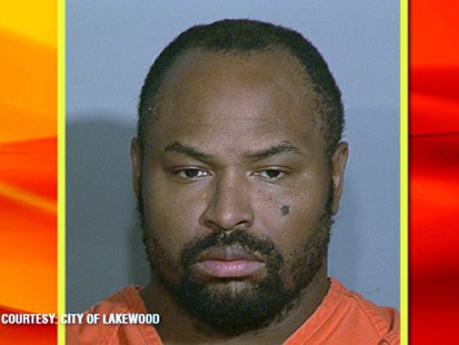 VIDEO: Suspect in Lakewood Cop Killings Cornered by Police