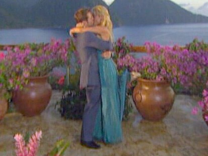 VIDEO: Cameron Mathison talks to the stars of "The Bachelor" Jake and Vienna.