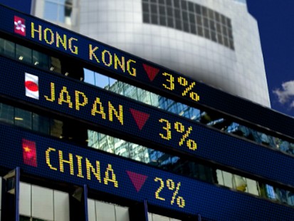 VIDEO: World stocks fall amid continuing worries over Europes debt crisis.