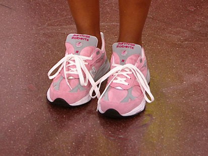 VIDEO: Susan G. Komen for the Cure and New Balance partner to raise funds.