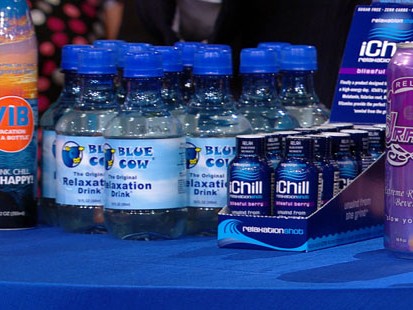 VIDEO: Relaxation drinks aim to help you "unwind from the grind," but do they work?