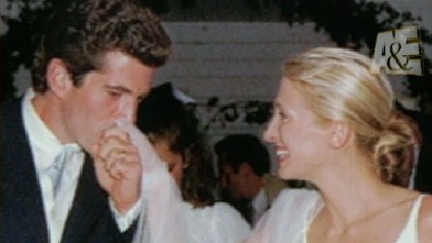 JFK, Jr., Carolyn Bessette's Life Explored in Book Video - ABC News